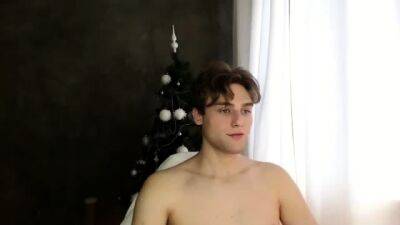 Gay twink solo for this huge cock jacking off - drtuber.com